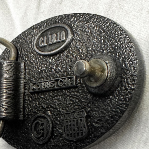 Vintage Belt Buckle Eagle in Flight Mountains River Tree By C&J in USA 1985 2.5" - Picture 9 of 16